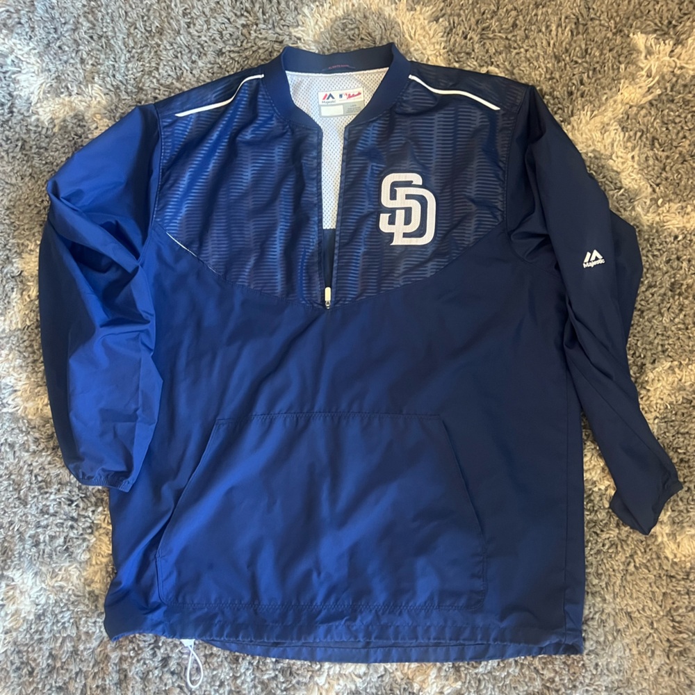Padres L windbreaker perfect condition